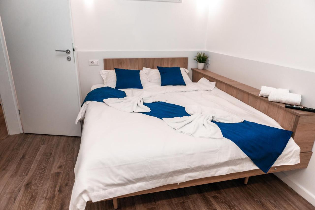 Puzzle Apartaments&Studios Craiova Exteriér fotografie