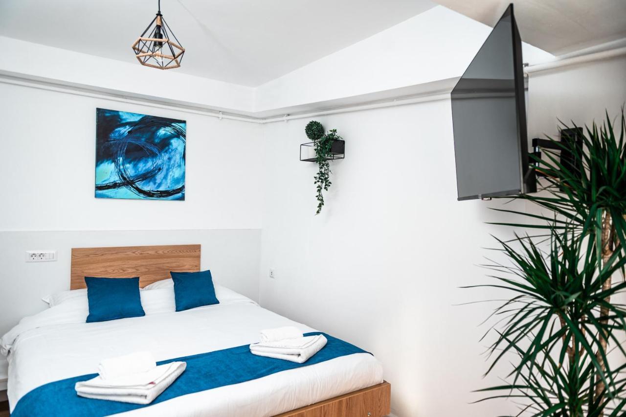 Puzzle Apartaments&Studios Craiova Exteriér fotografie